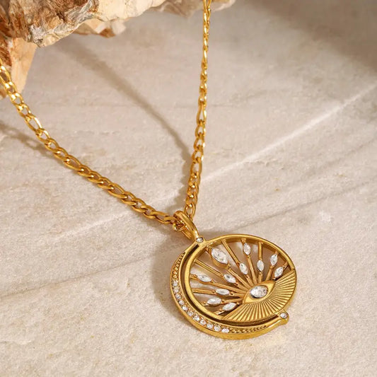18k Gold Devil’s Eye Diamond Necklace - Protective All Gold-toned Pendant Necklace Circular Fan-shaped Female Adults