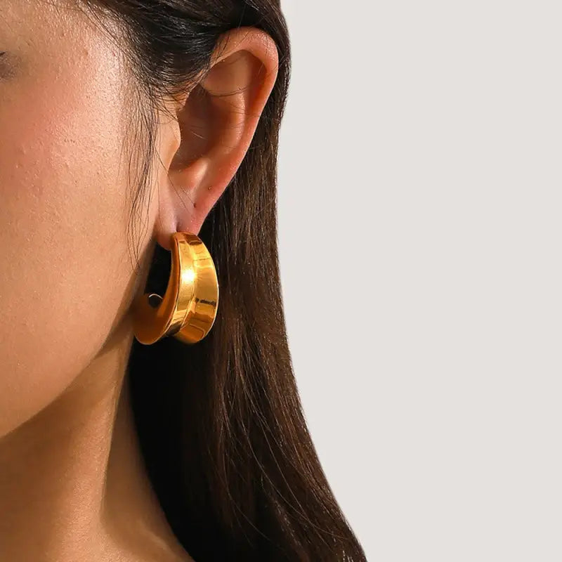 18k Gold Earrings - Huggie Hoop Jewellery All Gold-toned Double-layer Hoop Sleek Modern Female Adults