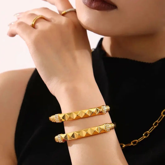https://shineoss.oss-cn-hongkong.aliyuncs.com/wang/2025/04/11/01bf11ac-888c-4c9d-9485-927f24db007b.jpg