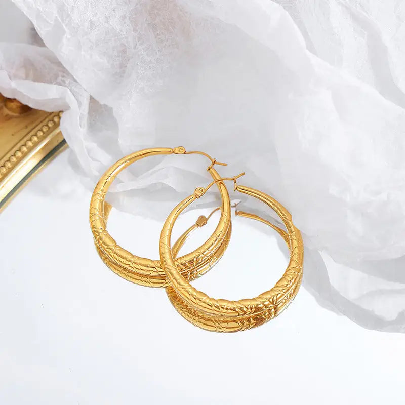 18k Gold Circle Hoop Earrings | Textured Woven Pattern Statement Hoops All Gold-colored Hoop Earrings Textured Braided