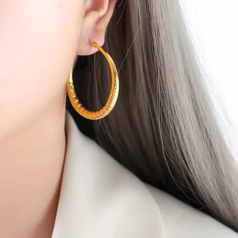 18k Gold Circle Hoop Earrings | Textured Woven Pattern Statement Hoops All Gold-colored Hoop Textured Segmented Design