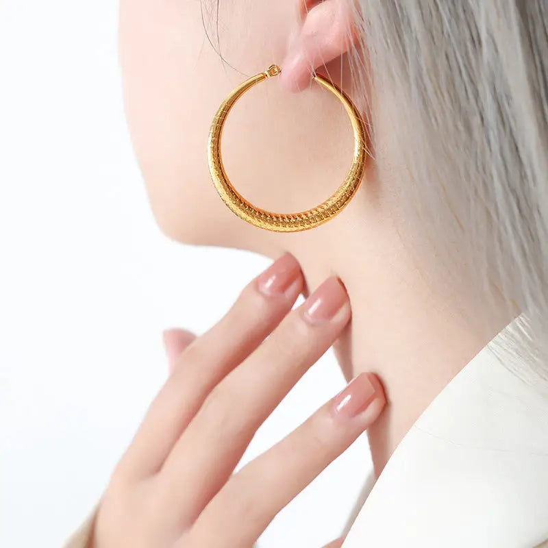 18k Gold Circle Hoop Earrings | Textured Woven Pattern Statement Hoops All Gold Hoop Textured Woven Pattern Female All
