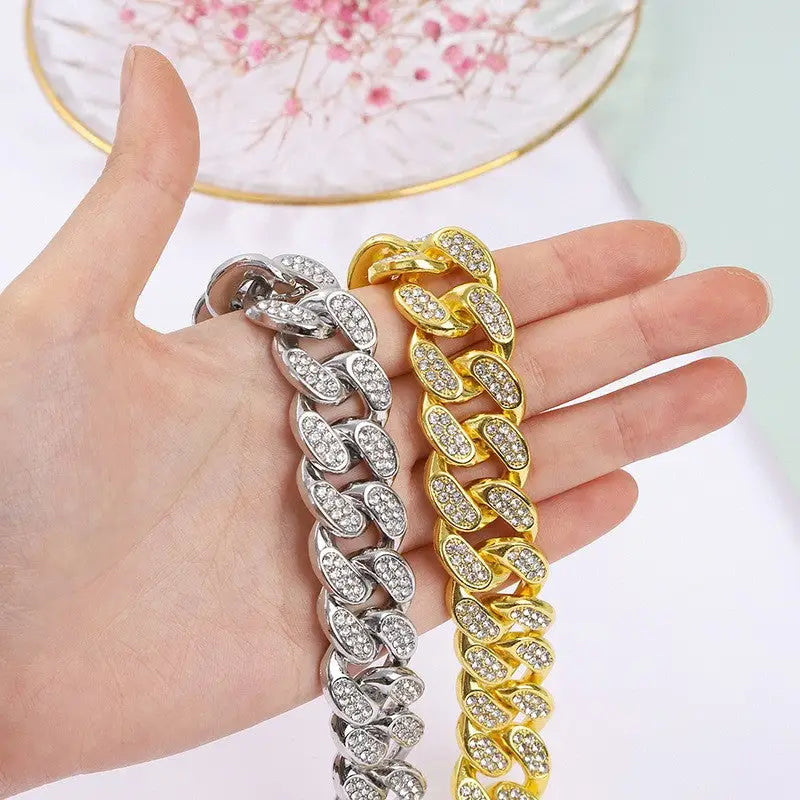 https://shineoss.oss-cn-hongkong.aliyuncs.com/wang/2023/12/22/5f287a36-92b9-4b06-82ac-75038d51a228.jpg