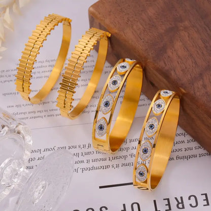 18k Gold Diamond Bracelet - Luxury Bangle All Gold-toned Bangles Sleek Segmented Design Female Adults