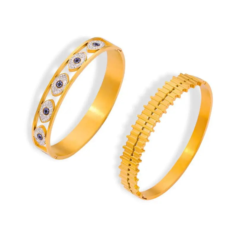 18k Gold Diamond Bracelet - Luxury Bangle All Gold-toned Bangle Bracelet Eye Motif Female Adults
