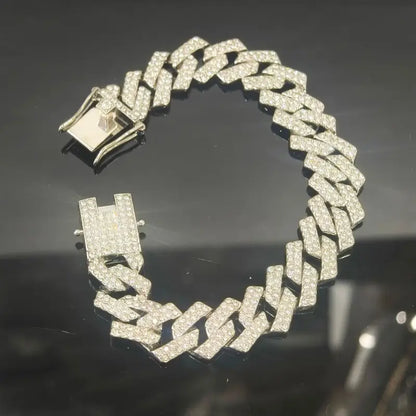 https://shineoss.oss-cn-hongkong.aliyuncs.com/wang/2025/06/07/ccbeb031-fdc8-40cb-ab91-b9129cdc9afa.jpg