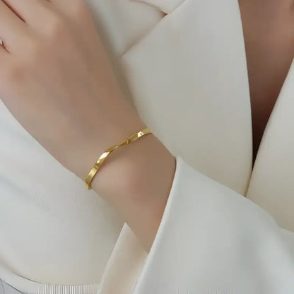 https://shineoss.oss-cn-hongkong.aliyuncs.com/wang/2025/04/11/c34b1dde-d8db-4bc2-9f62-de9a77afafef.jpg