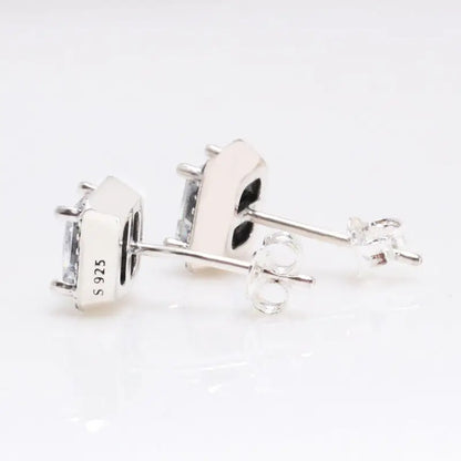 https://shineoss.oss-cn-hongkong.aliyuncs.com/wang/2025/06/11/910dc30f-2bba-4294-93b0-8fe25913a008.jpg